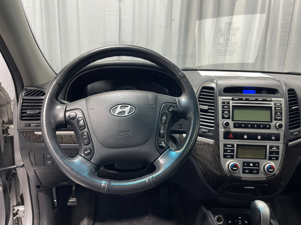 2009 Hyundai Santa Fe Limited 8