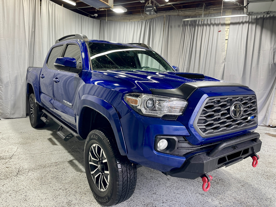 2023 Toyota Tacoma TRD Sport 1