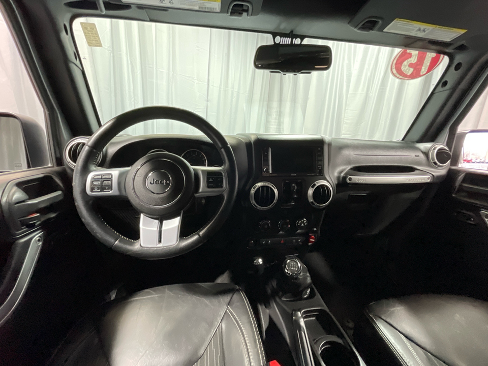 2015 Jeep Wrangler Unlimited Freedom Edition 29