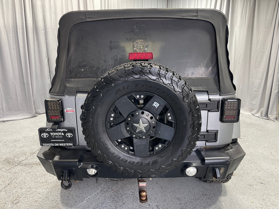 2015 Jeep Wrangler Unlimited Freedom Edition 41