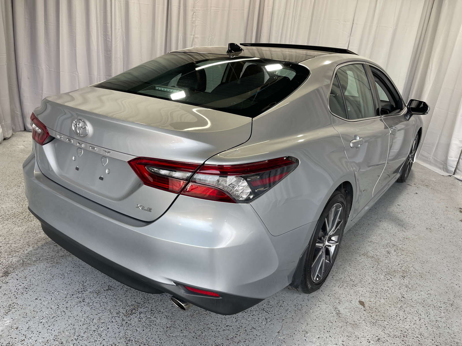 2023 Toyota Camry XLE 9