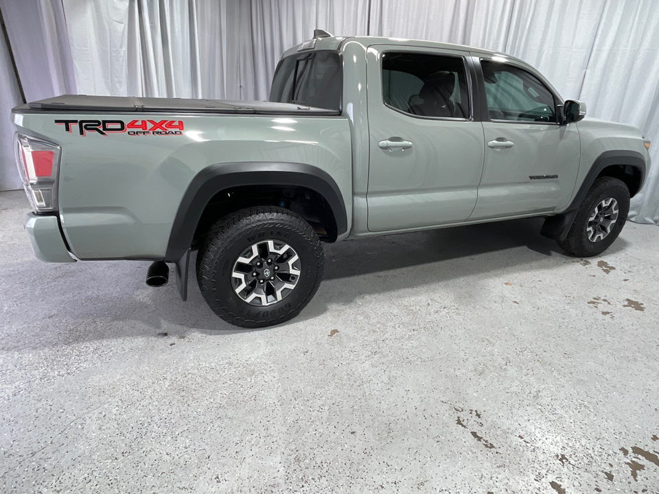 2023 Toyota Tacoma TRD Off-Road 3