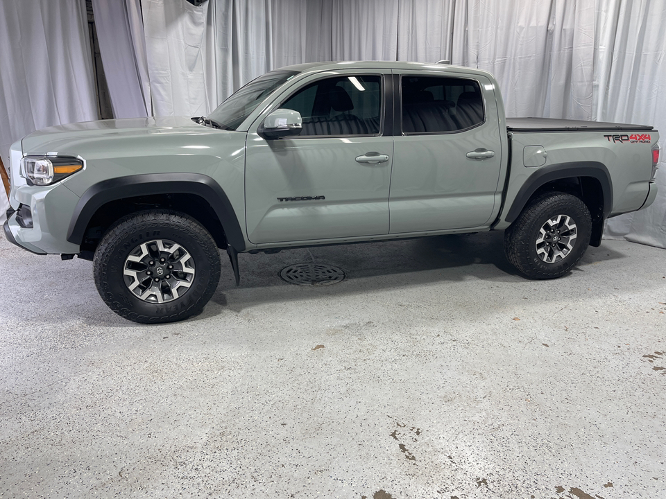 2023 Toyota Tacoma TRD Off-Road 45