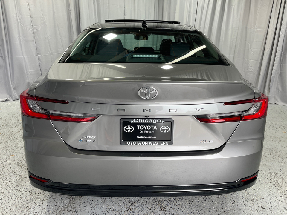 2025 Toyota Camry XLE 39