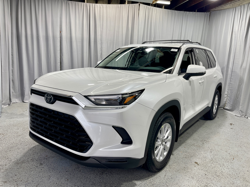 2024 Toyota Grand Highlander XLE 1