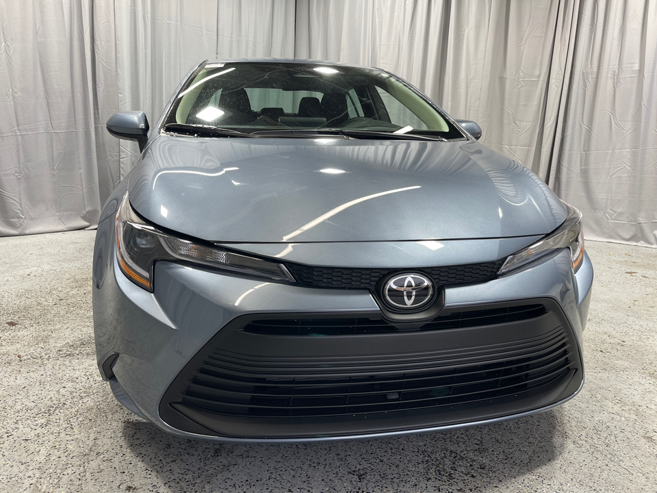 2025 Toyota Corolla LE 15