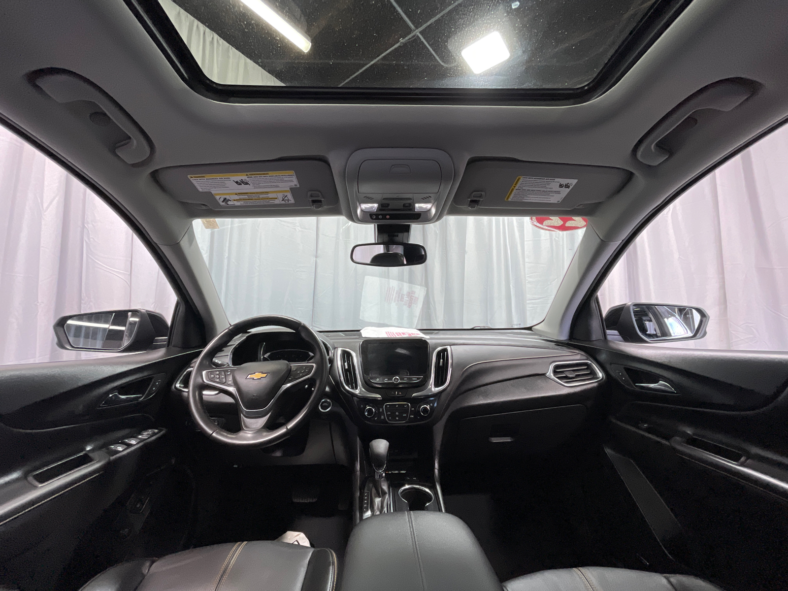 2022 Chevrolet Equinox Premier 29