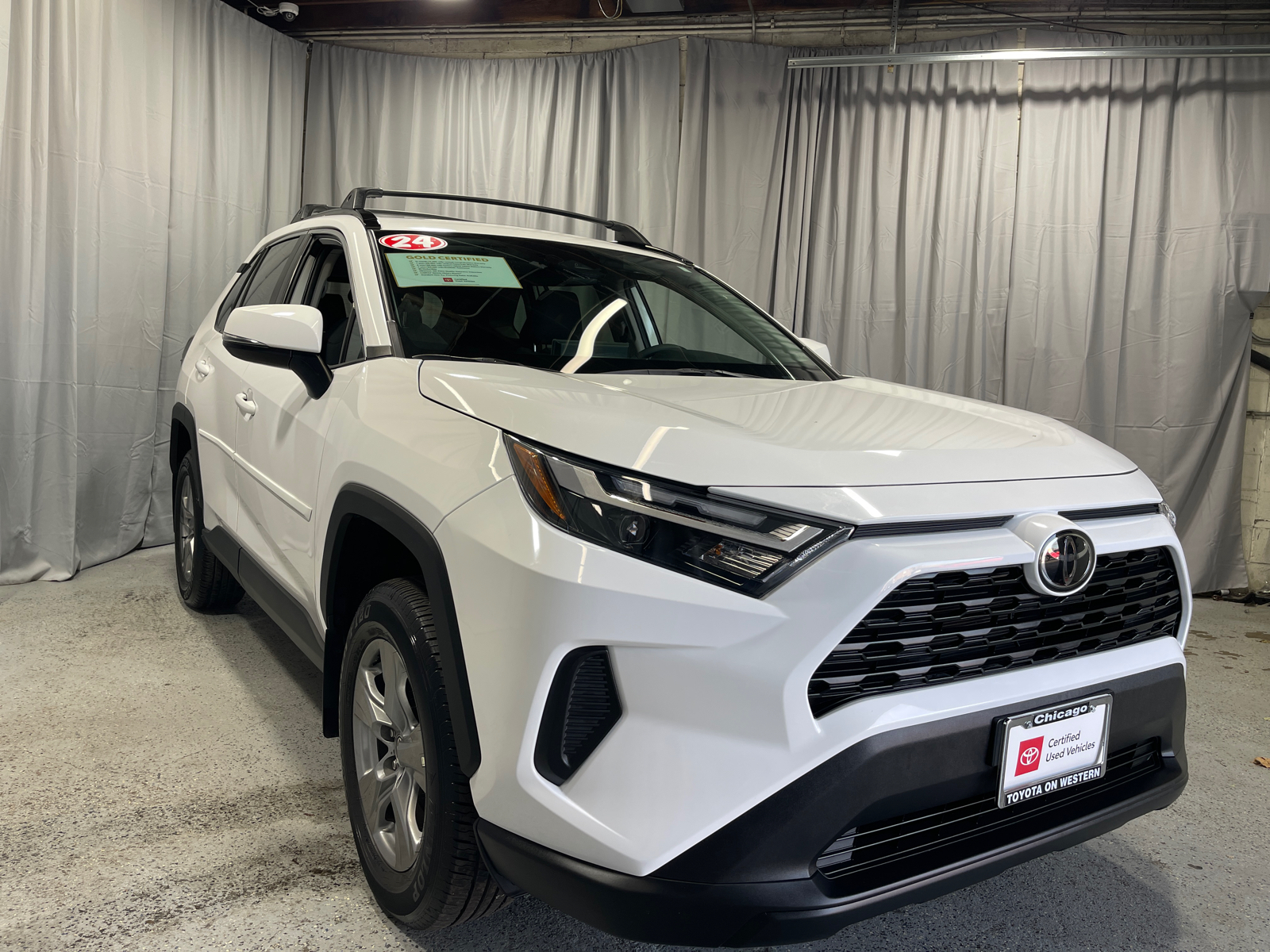 2024 Toyota RAV4 XLE 1