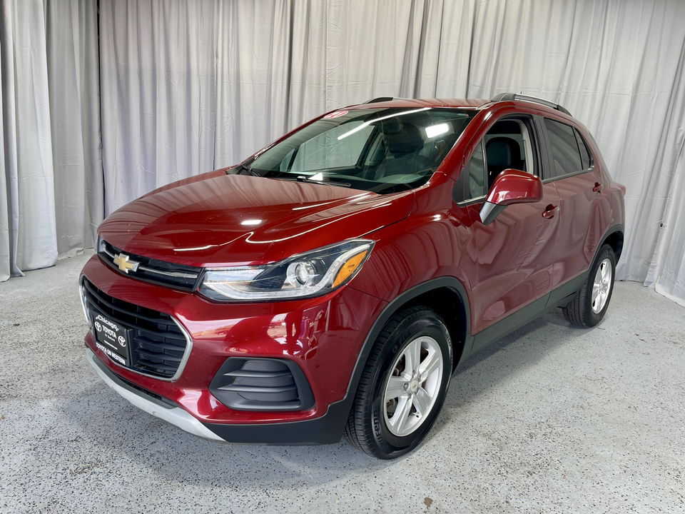 2021 Chevrolet Trax LT 1