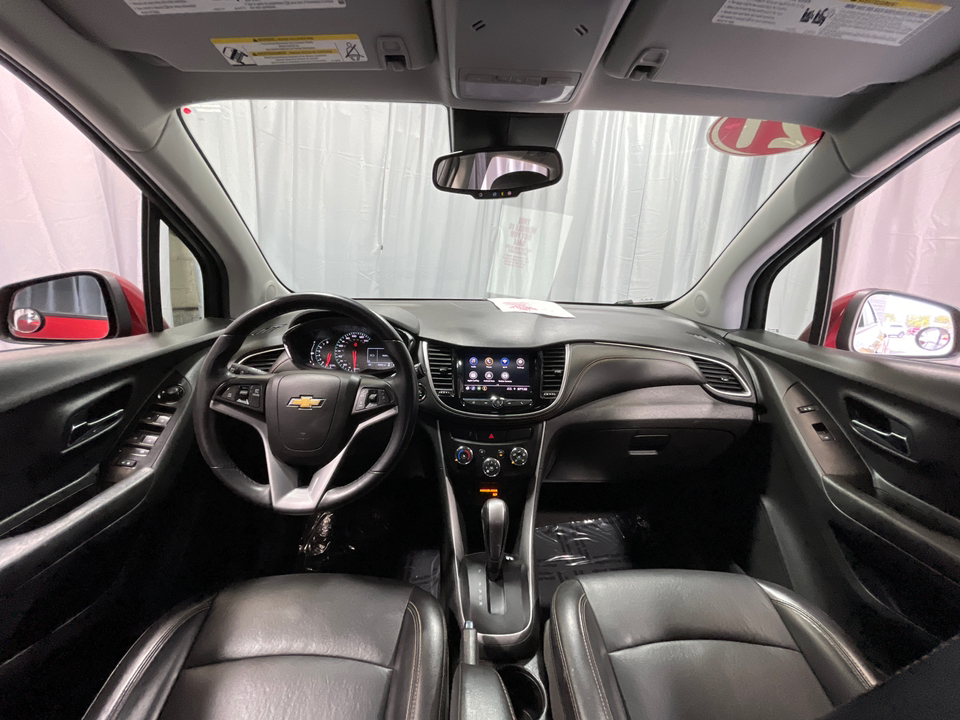 2021 Chevrolet Trax LT 17