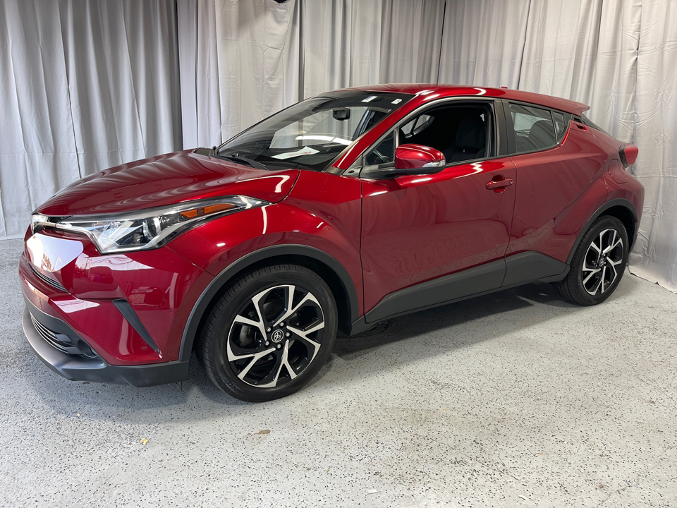 2018 Toyota C-HR XLE Premium 3