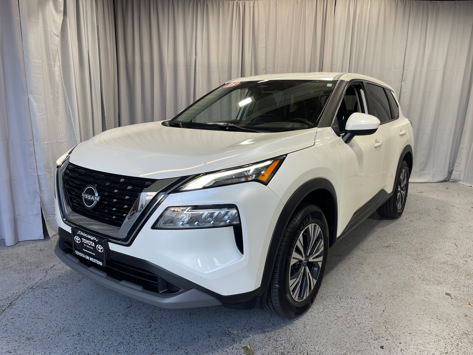 2023 Nissan Rogue SV 1