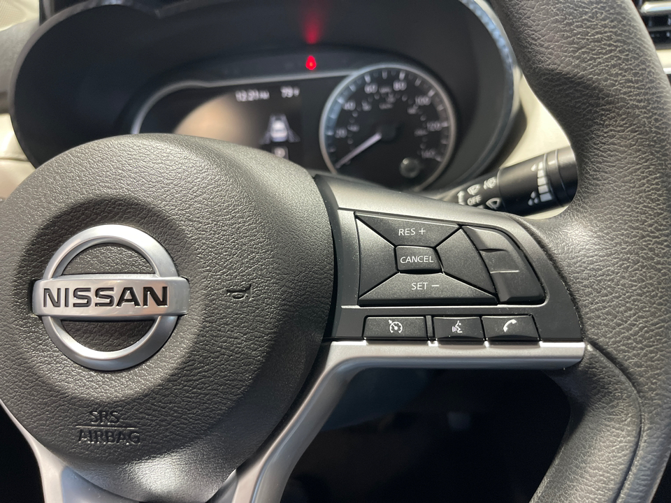 2021 Nissan Versa 1.6 SV 28