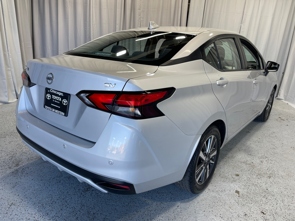 2021 Nissan Versa 1.6 SV 9