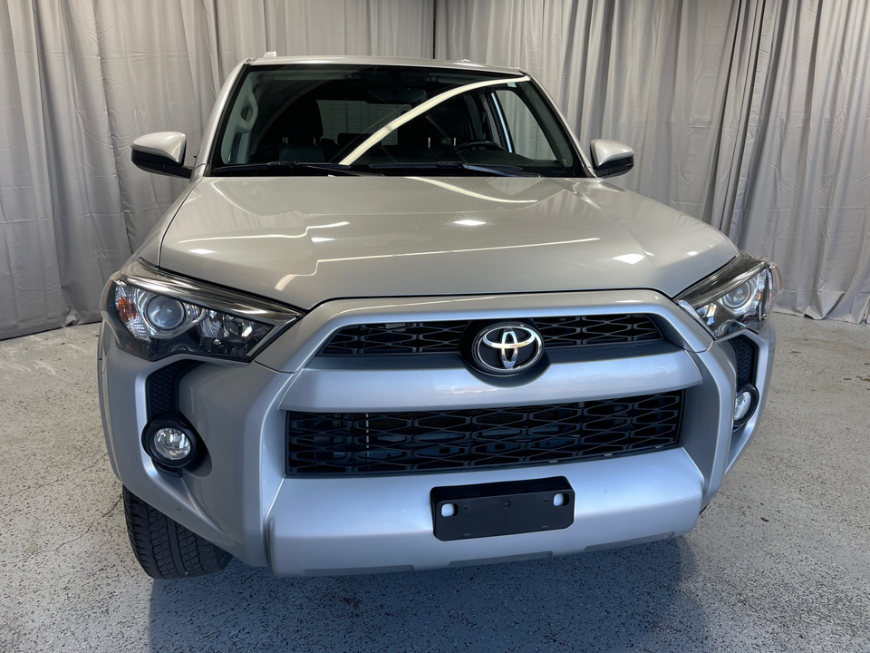 2017 Toyota 4Runner SR5 15