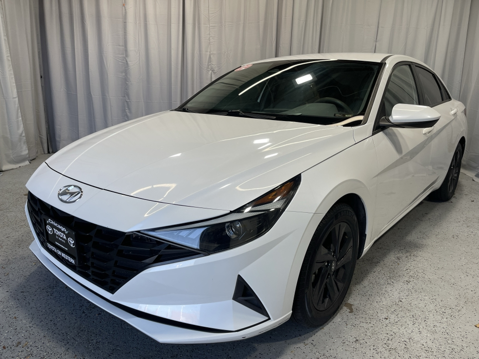 2022 Hyundai ELANTRA SEL 13