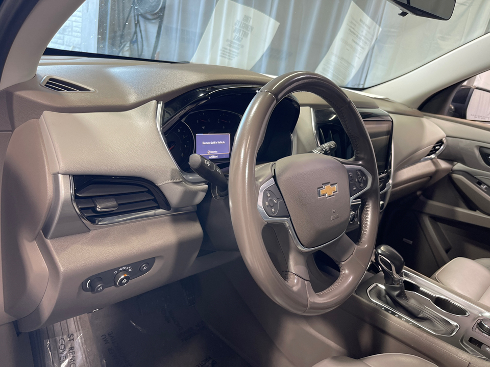 2021 Chevrolet Traverse LT Leather 14