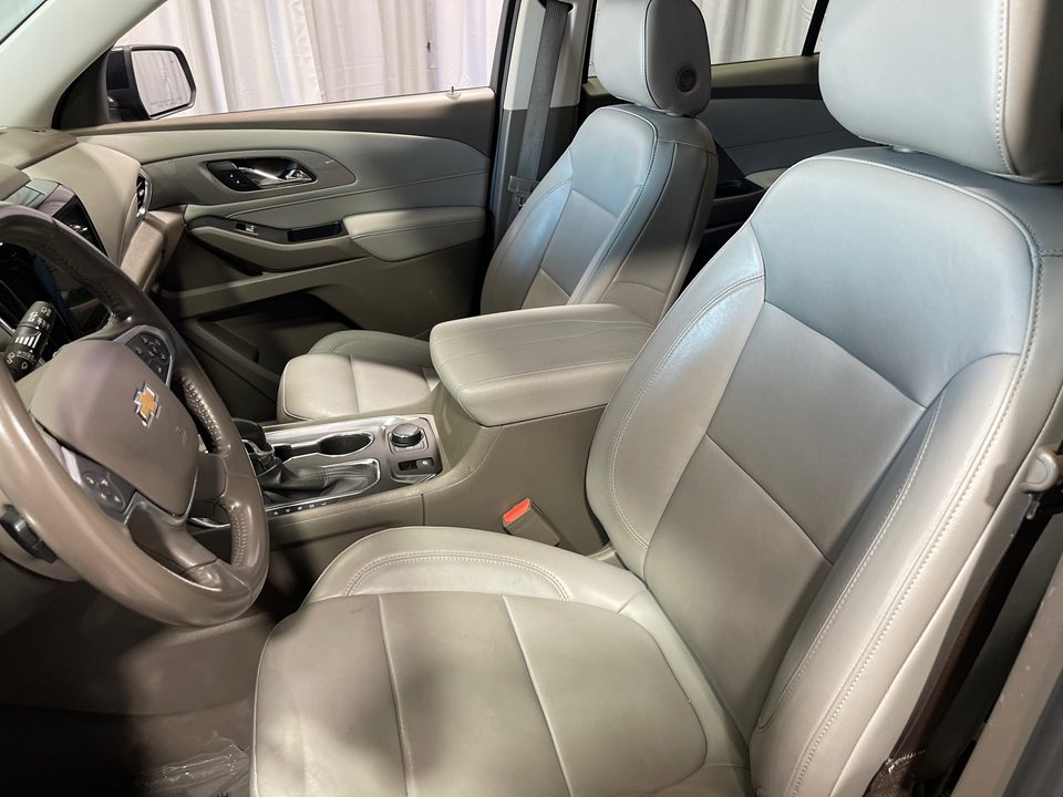 2021 Chevrolet Traverse LT Leather 15