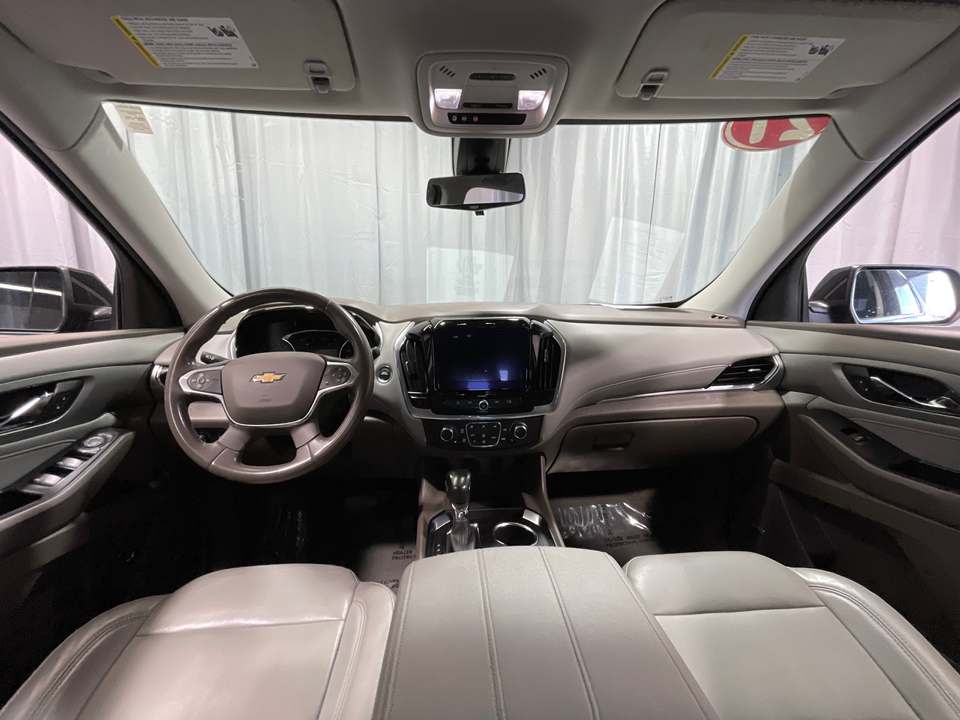 2021 Chevrolet Traverse LT Leather 19