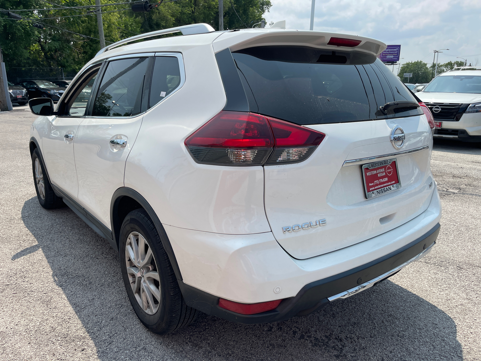 2020 Nissan Rogue SV 6