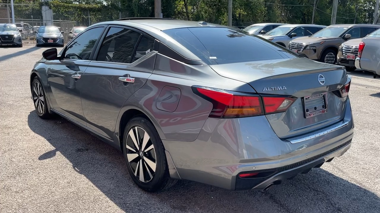 2021 Nissan Altima 2.5 SV 6