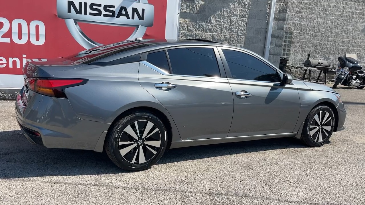 2021 Nissan Altima 2.5 SV 22