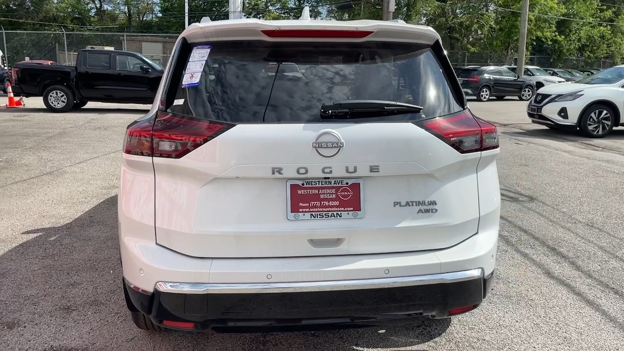 2024 Nissan Rogue Platinum 29