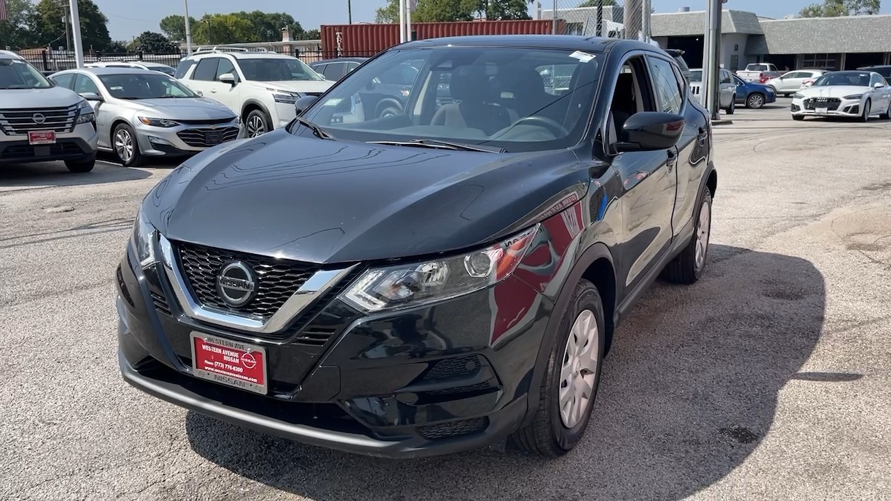 2020 Nissan Rogue Sport S 6