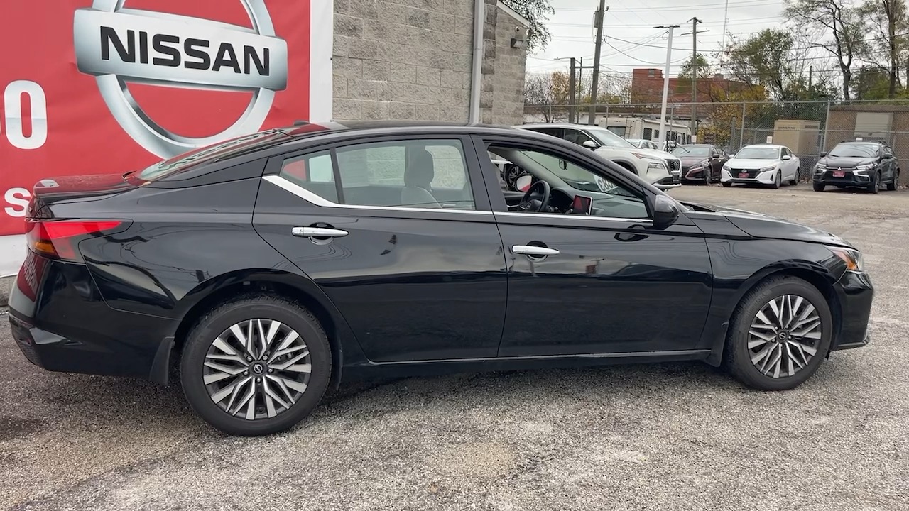 2023 Nissan Altima 2.5 SV 24