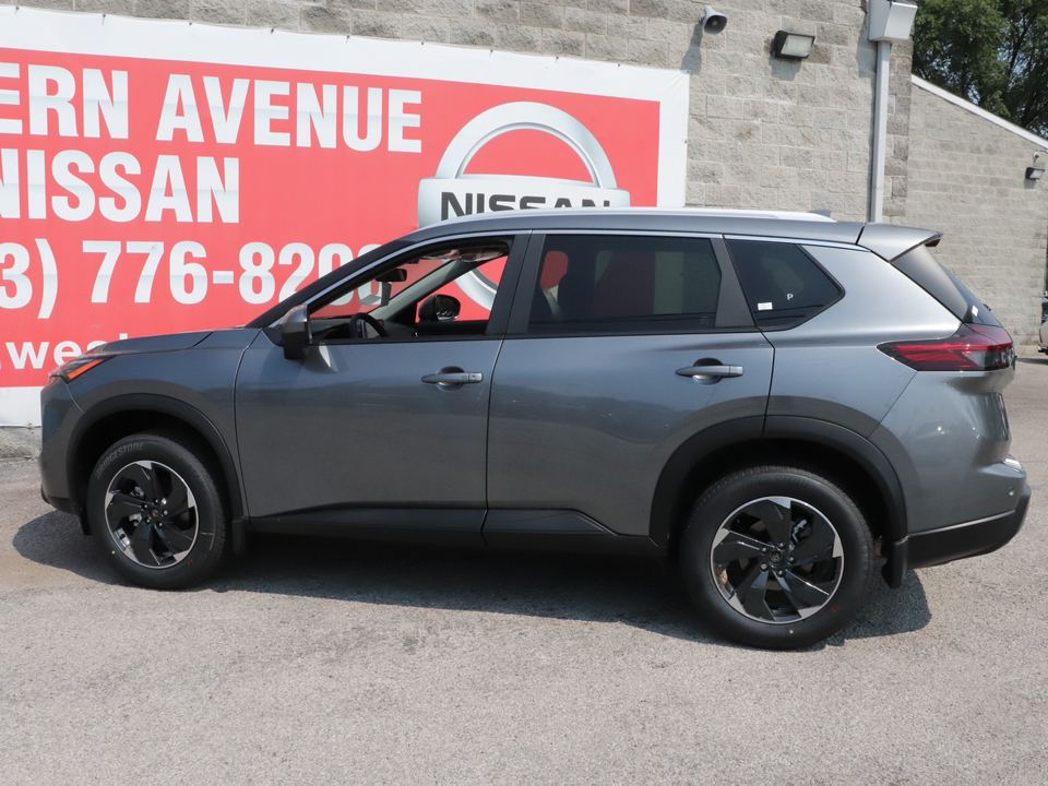 2024 Nissan Rogue SV 5