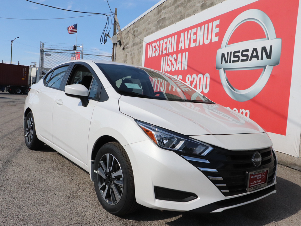 2024 Nissan Versa 1.6 SV 2