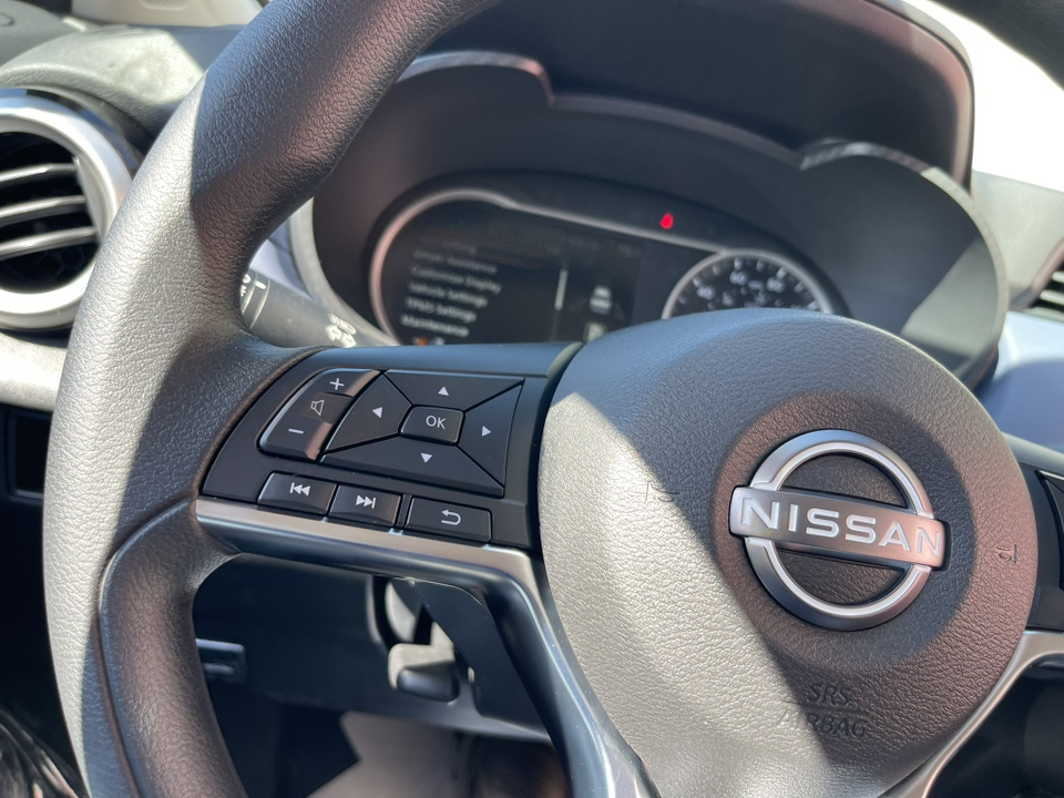2024 Nissan Versa 1.6 SV 11