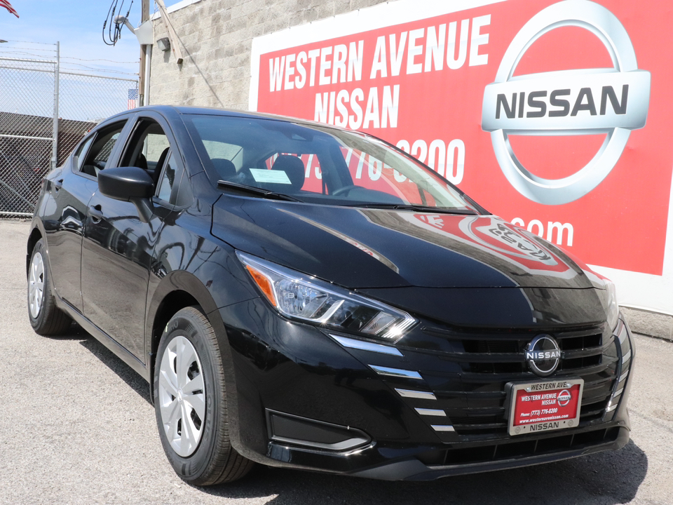 2024 Nissan Versa 1.6 S 1