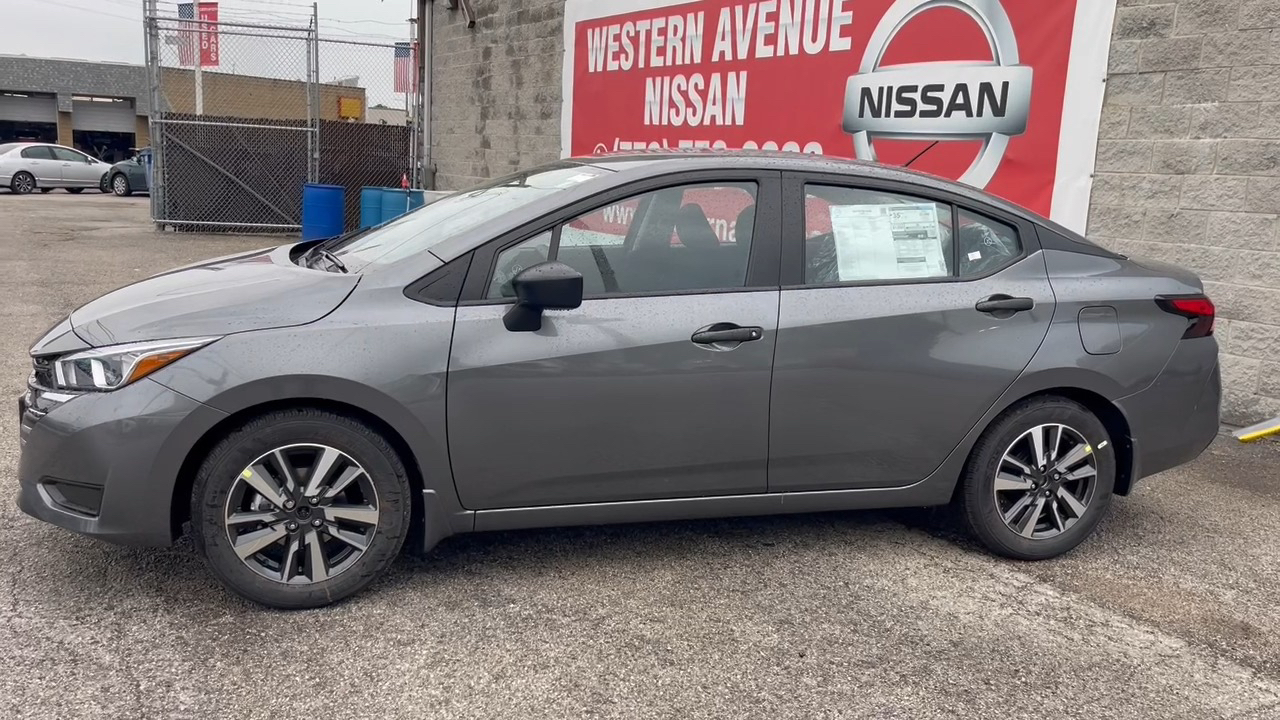 2024 Nissan Versa 1.6 S 6