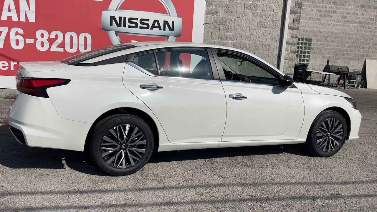 2024 Nissan Altima 2.5 SV 4