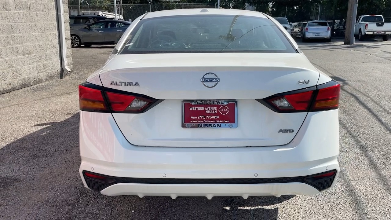 2024 Nissan Altima 2.5 SV 23