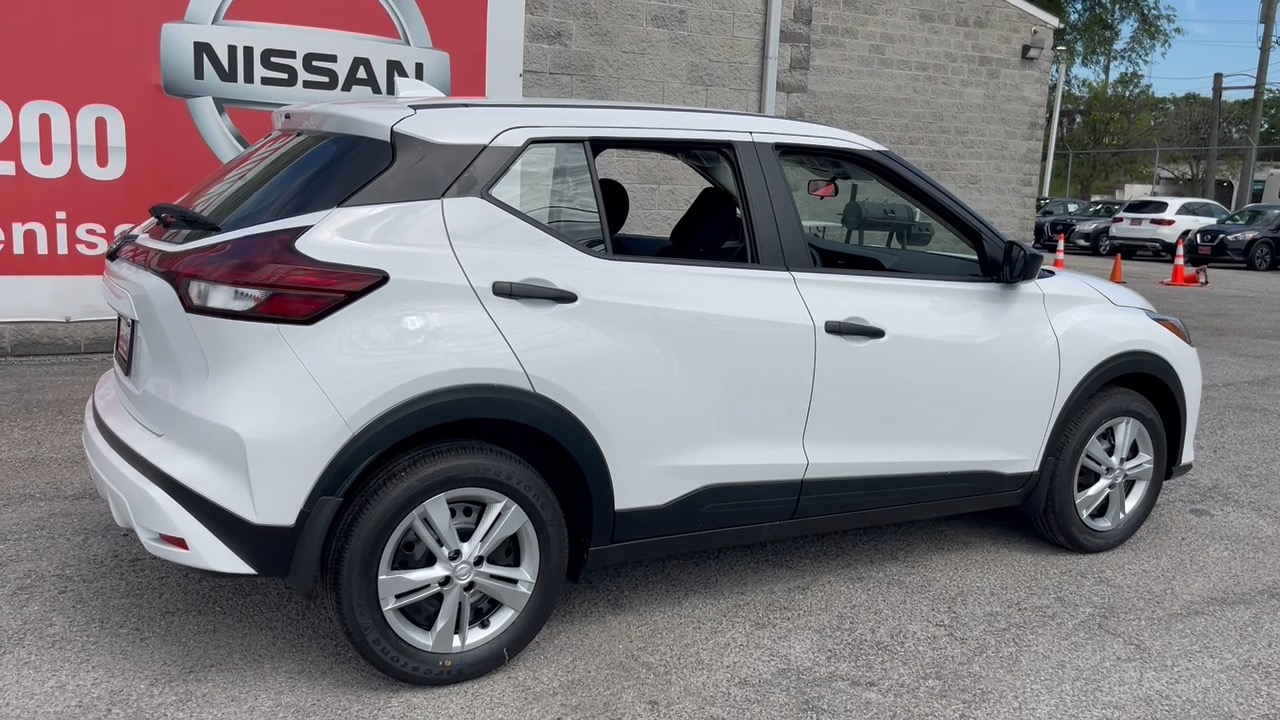 2024 Nissan Kicks S 4