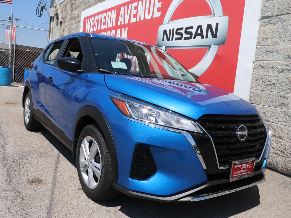 2024 Nissan Kicks S 2