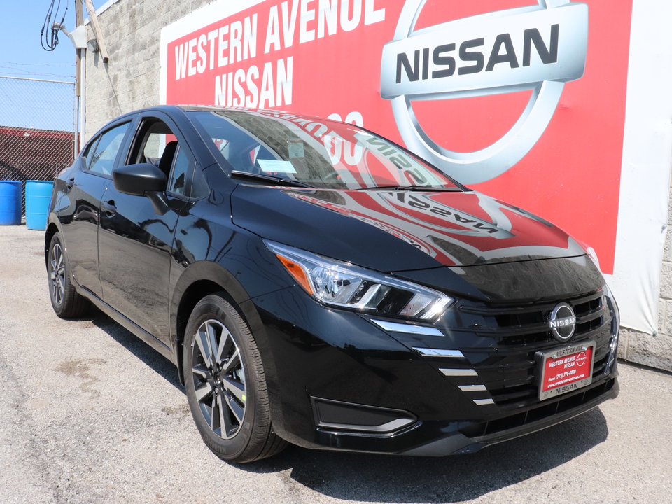 2024 Nissan Versa 1.6 S 1