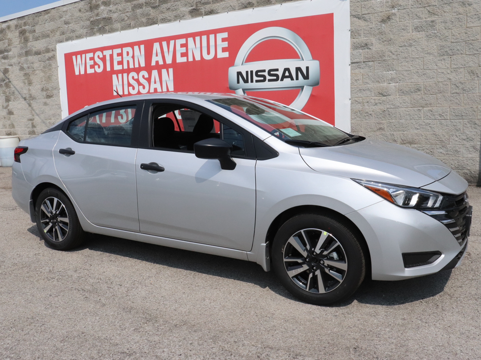 2024 Nissan Versa 1.6 S 22