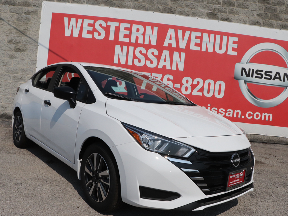 2024 Nissan Versa 1.6 S 2