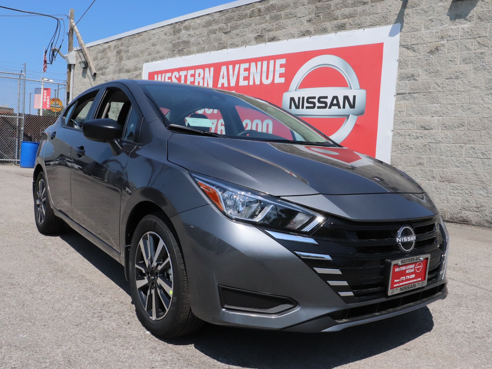 2024 Nissan Versa 1.6 S 1