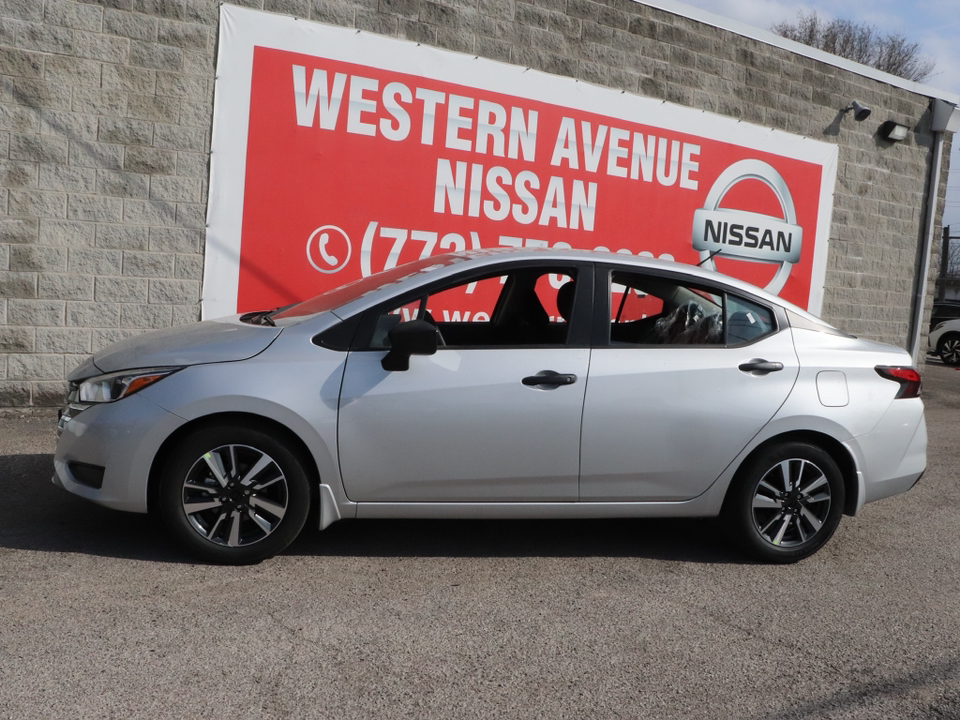 2024 Nissan Versa 1.6 S 16