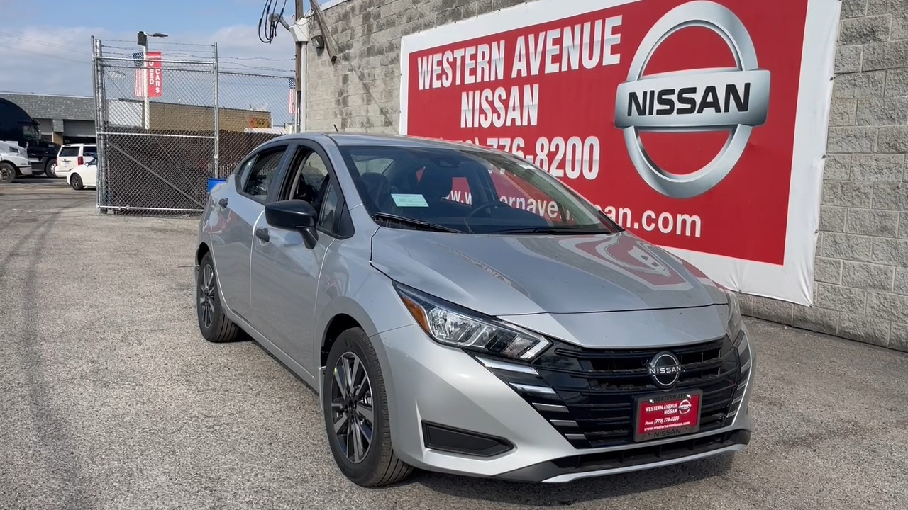 2024 Nissan Versa 1.6 S 8