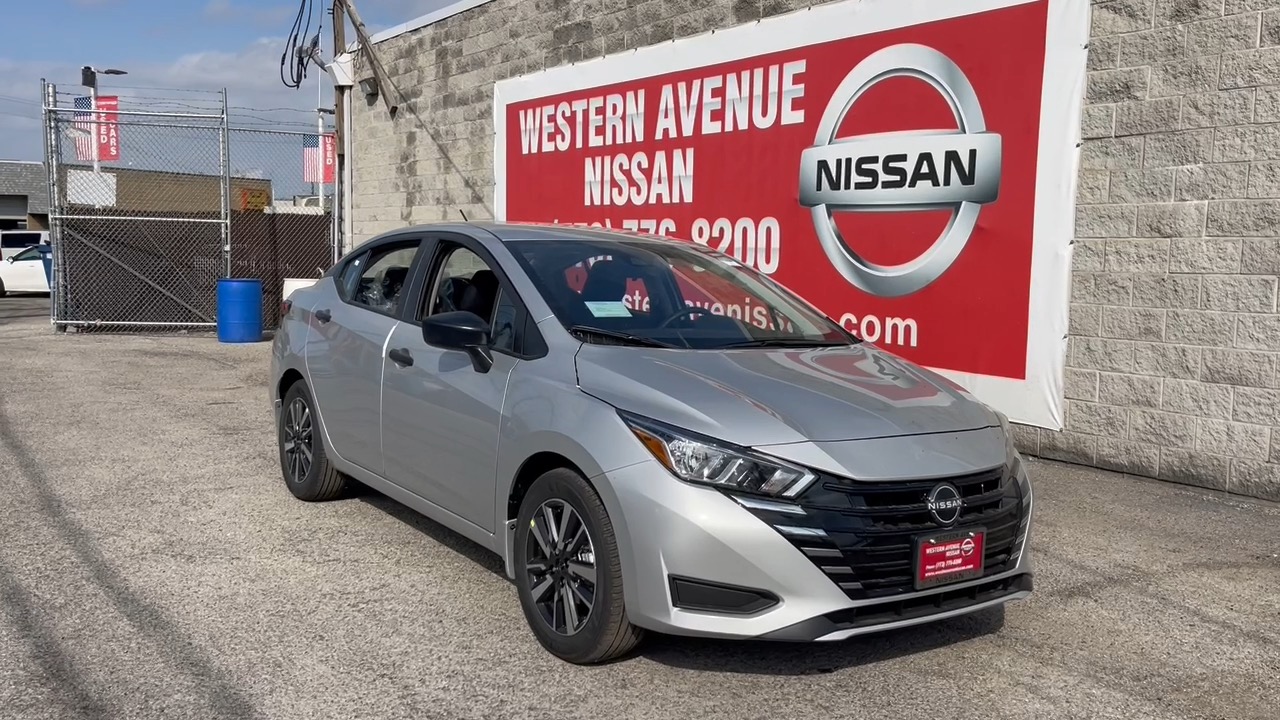 2024 Nissan Versa 1.6 S 24