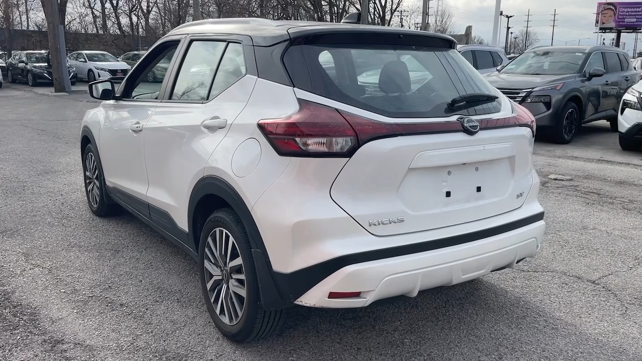 2024 Nissan Kicks SV 5