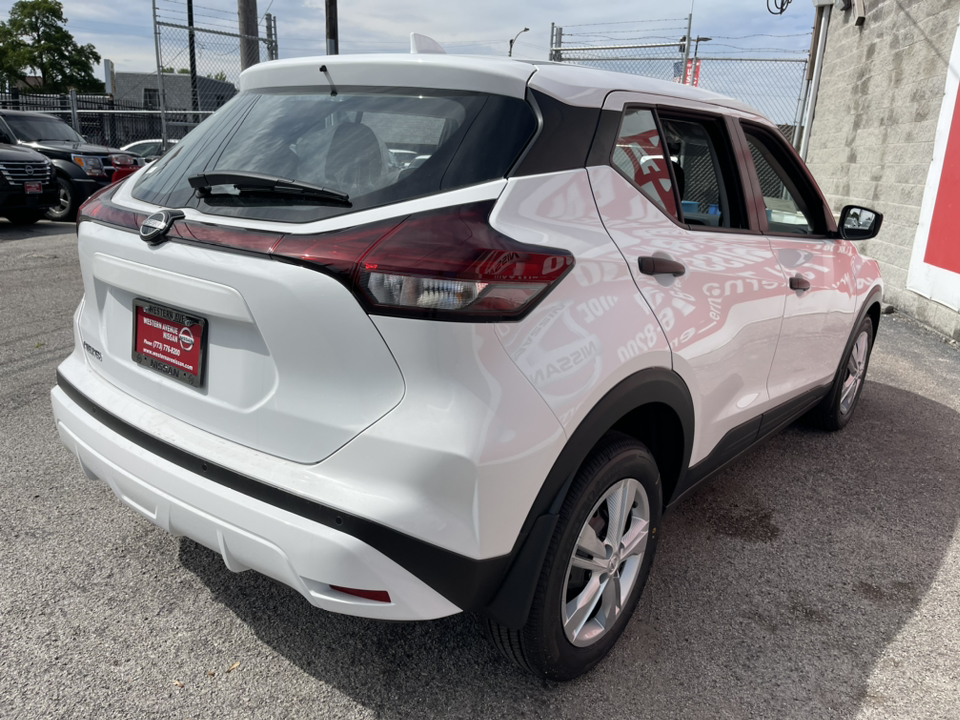 2024 Nissan Kicks S 4