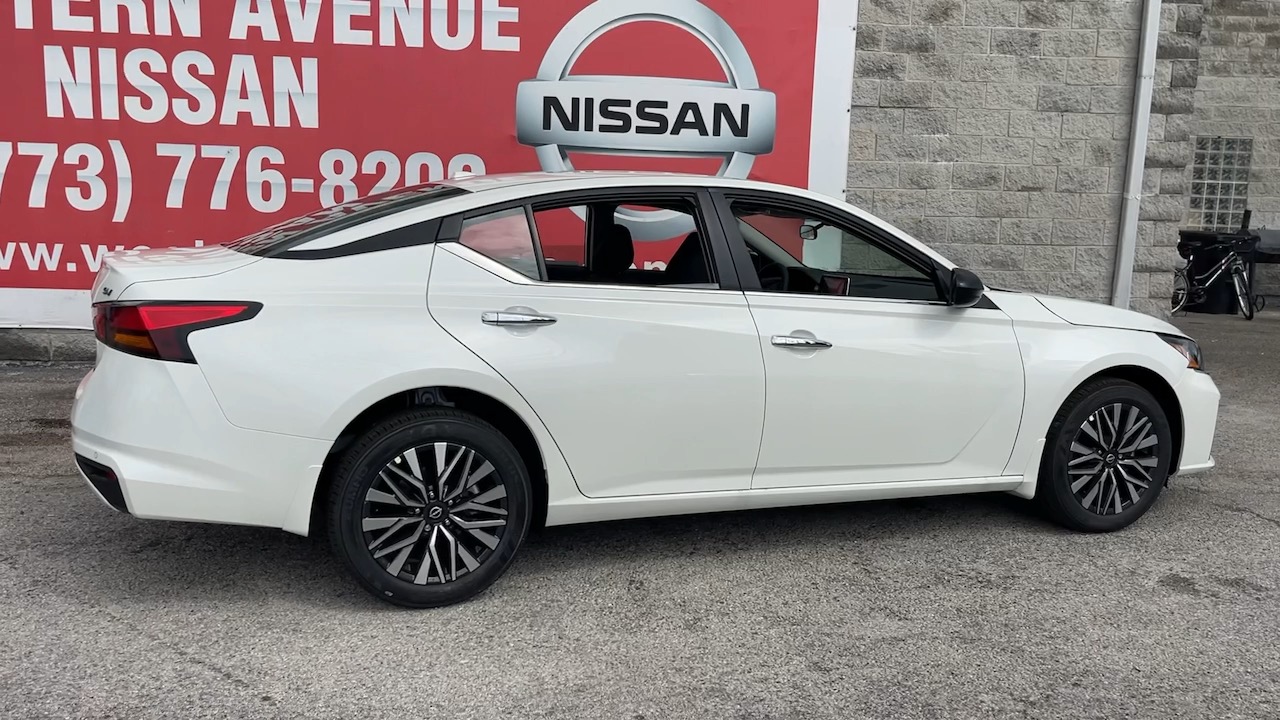 2024 Nissan Altima 2.5 SV 4