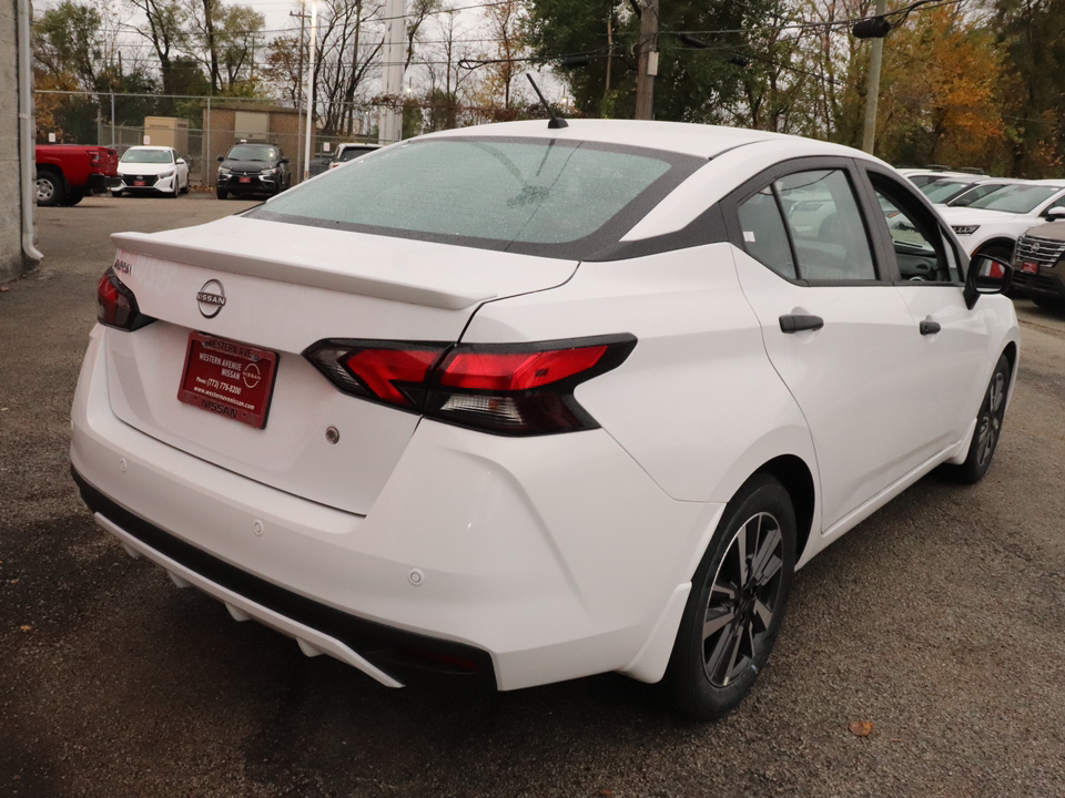 2024 Nissan Versa 1.6 S 26