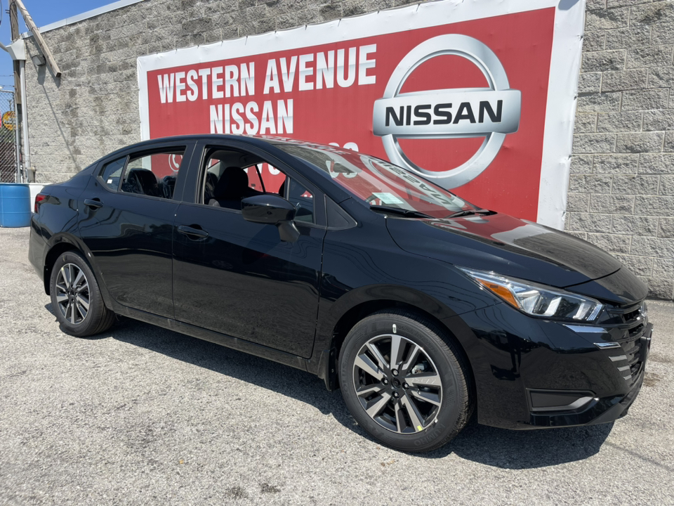 2024 Nissan Versa 1.6 SV 2